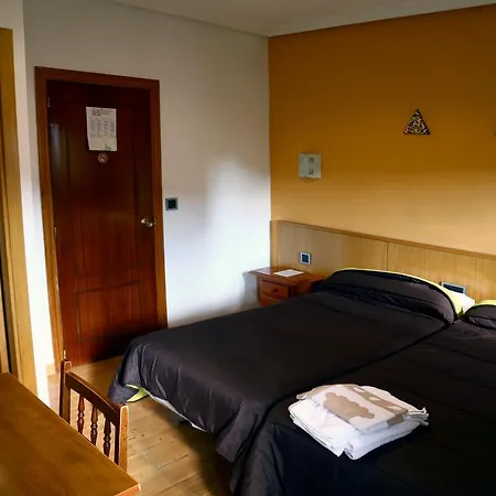 Guest house Muralla Plasencia